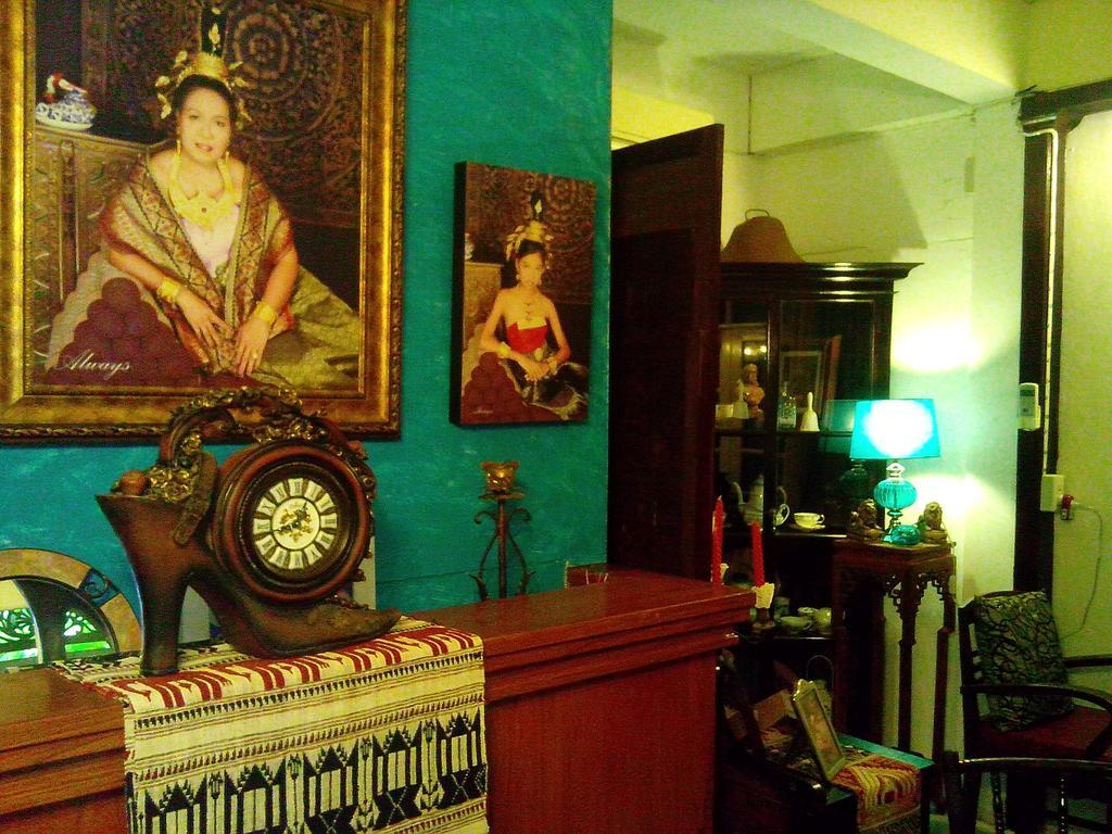 Hotel Cafe De Baan Raow Bangkok Exterior foto